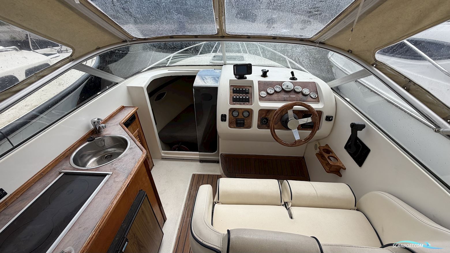 Laguna 7500