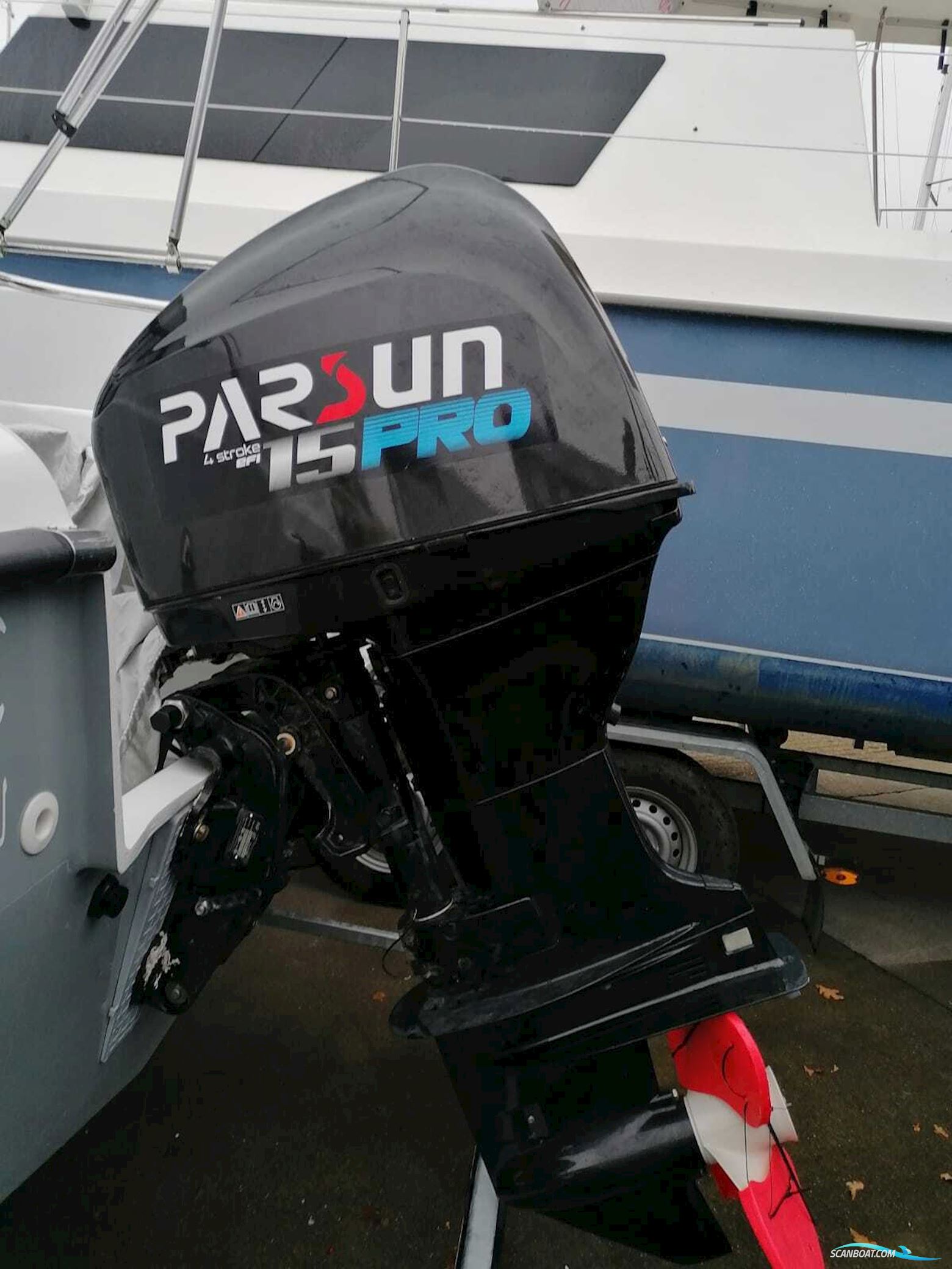 Lakeman Boats  540 Pilothouse
