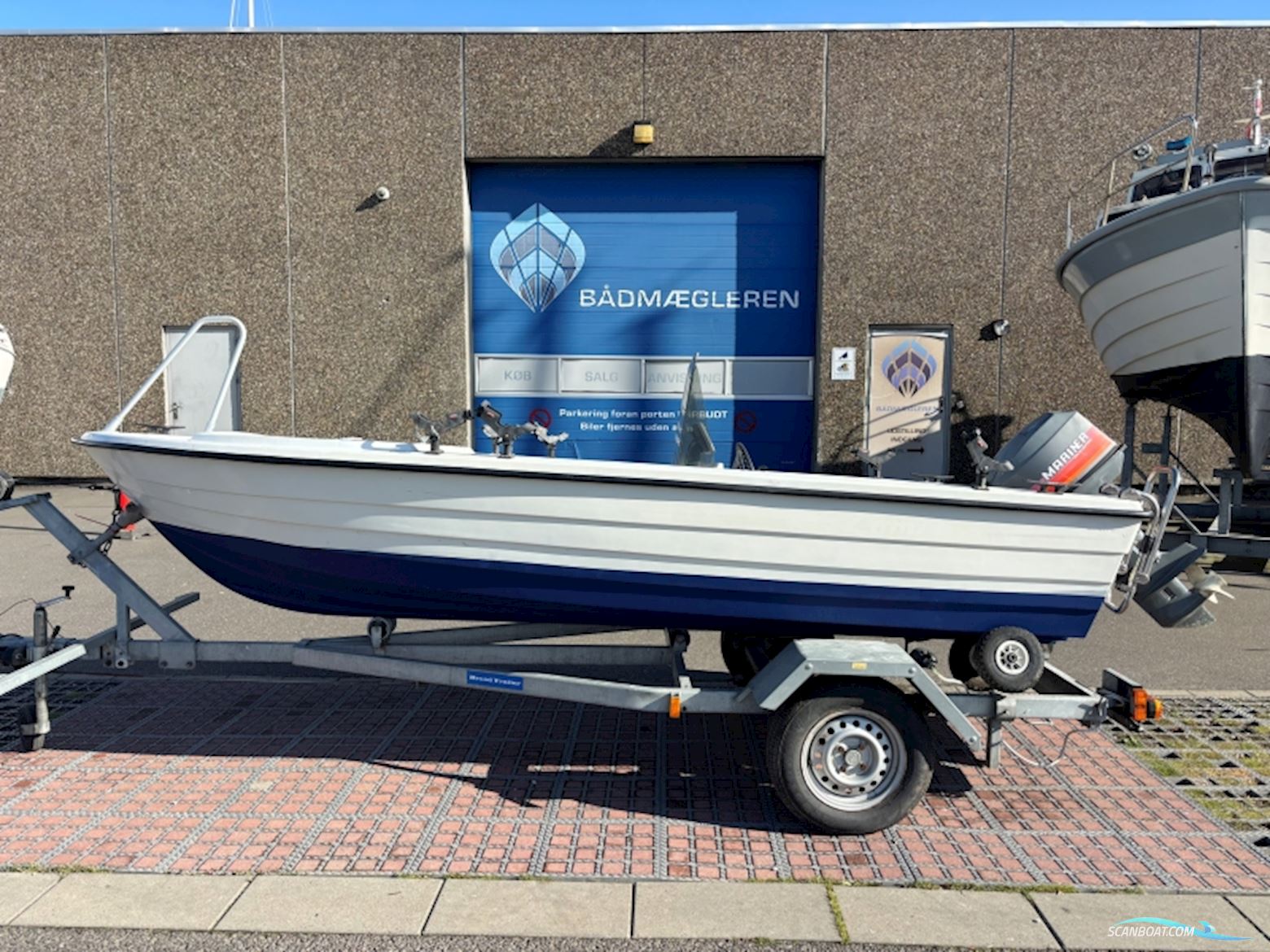 Lami 425 RX Styrepultsbåd Motorboten 1990, met Mariner motor, Denemarken
