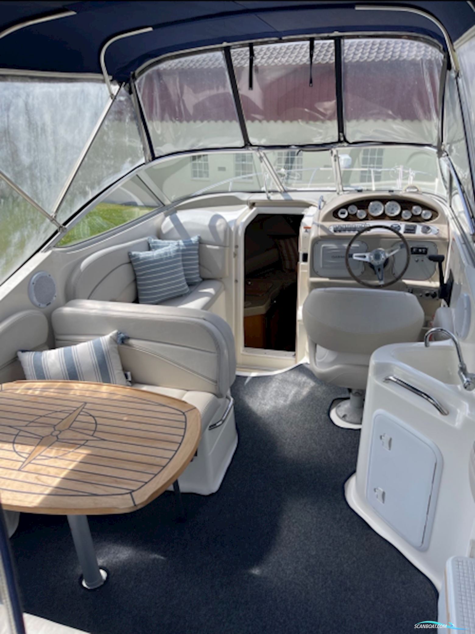 Larson 240 Cabrio