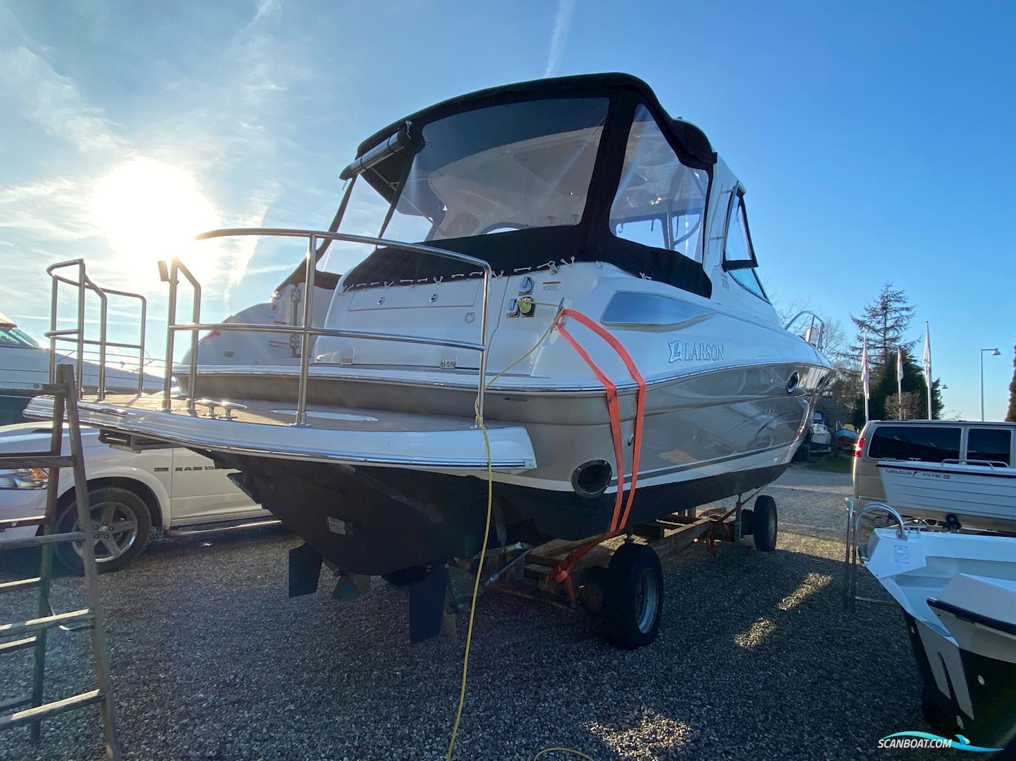 Larson 370 Cabrio HT