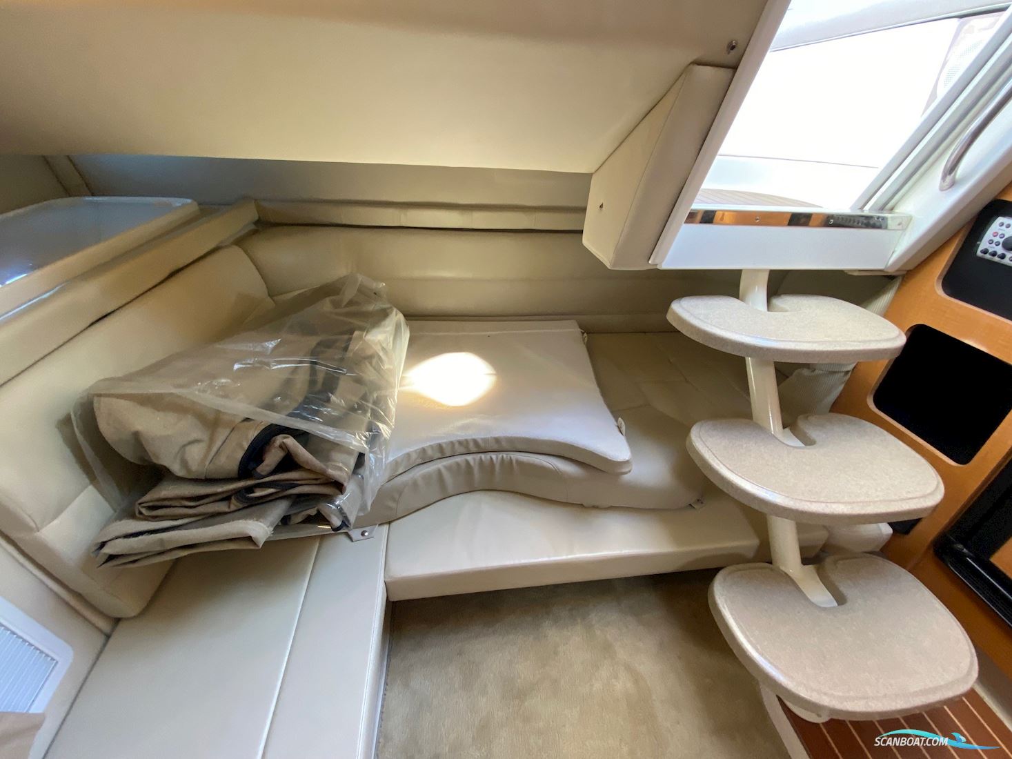 Larson 370 Cabrio HT