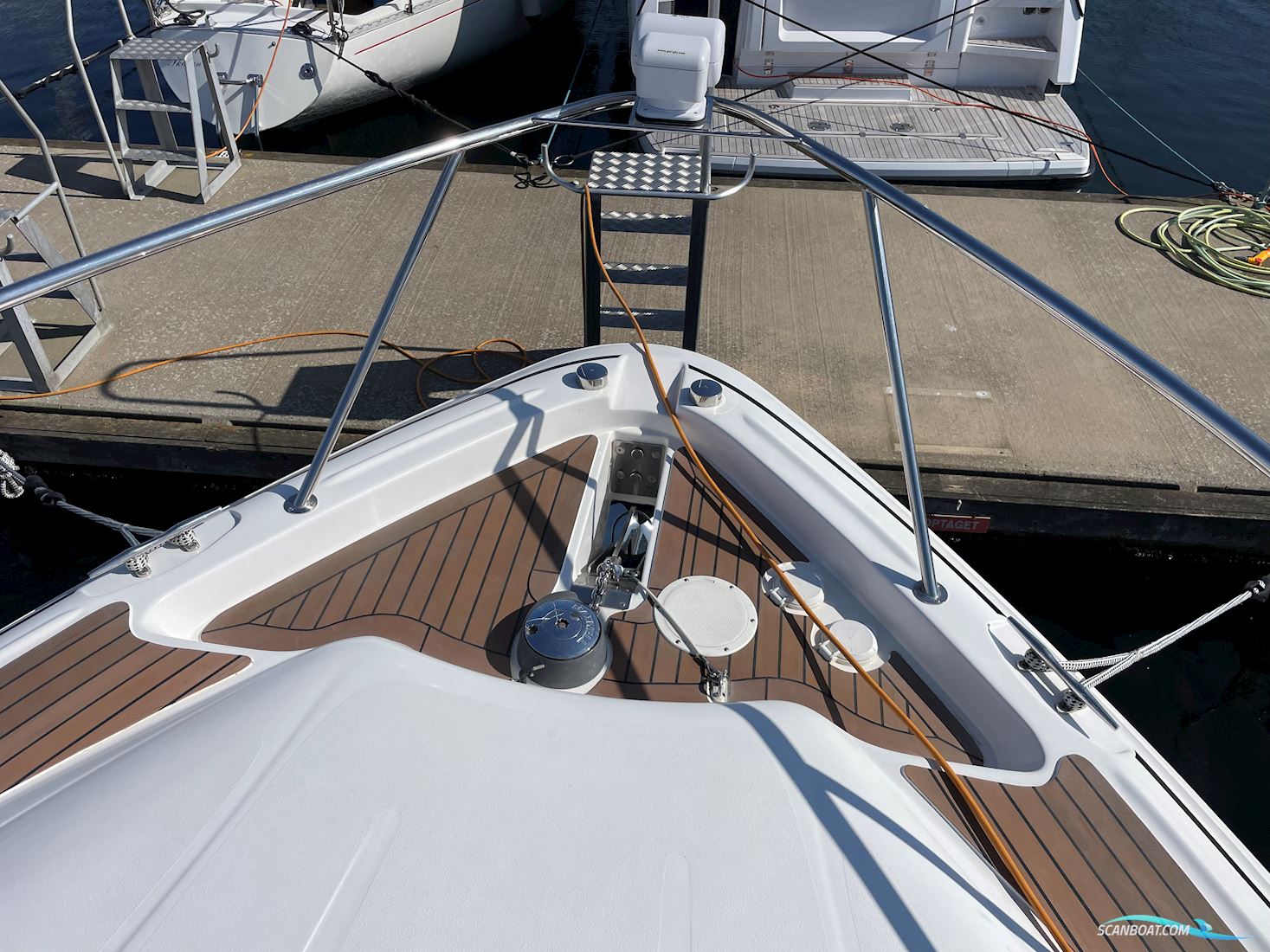 Larson 370 Coupe Ips 500