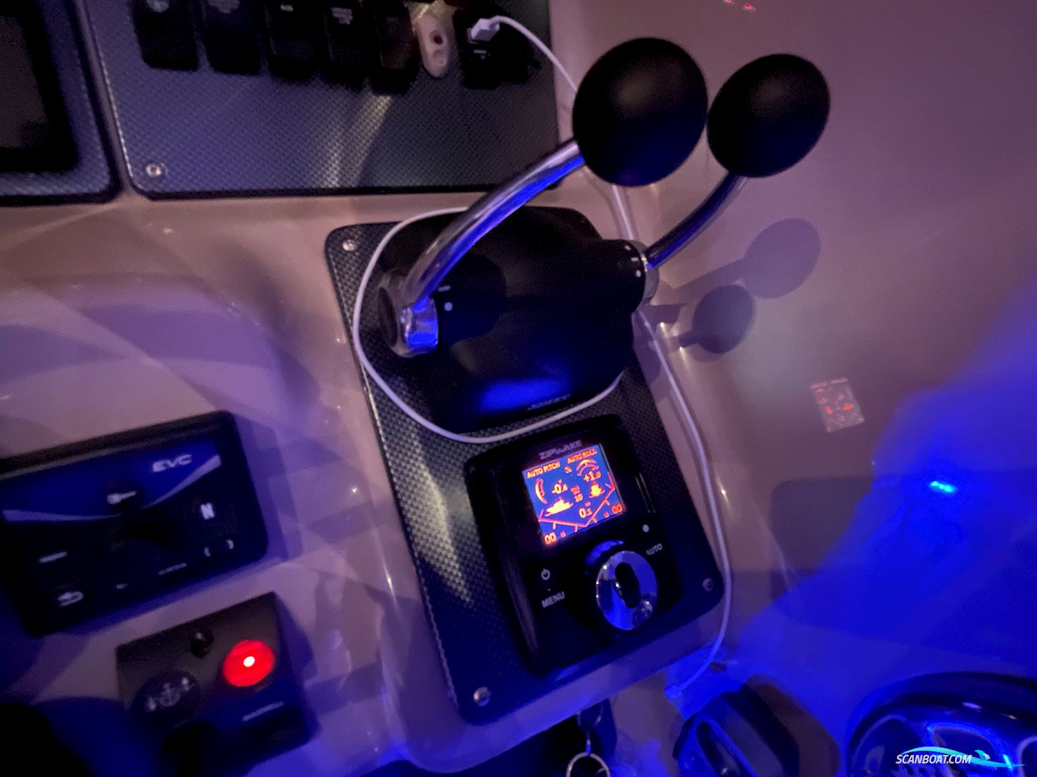 Larson 370 Coupe Ips 500