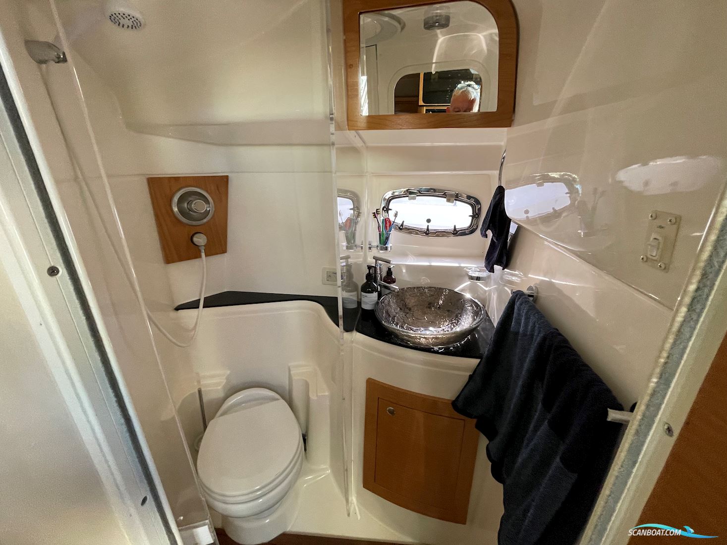 Larson 370 Coupe Ips 500