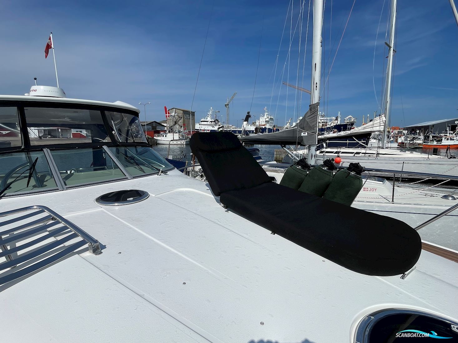 Larson 370 Coupe Ips 500