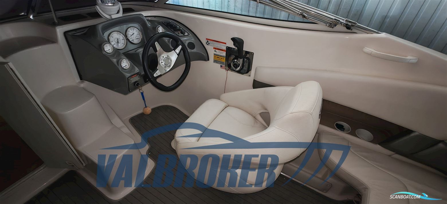 Larson Boats 216 Senza