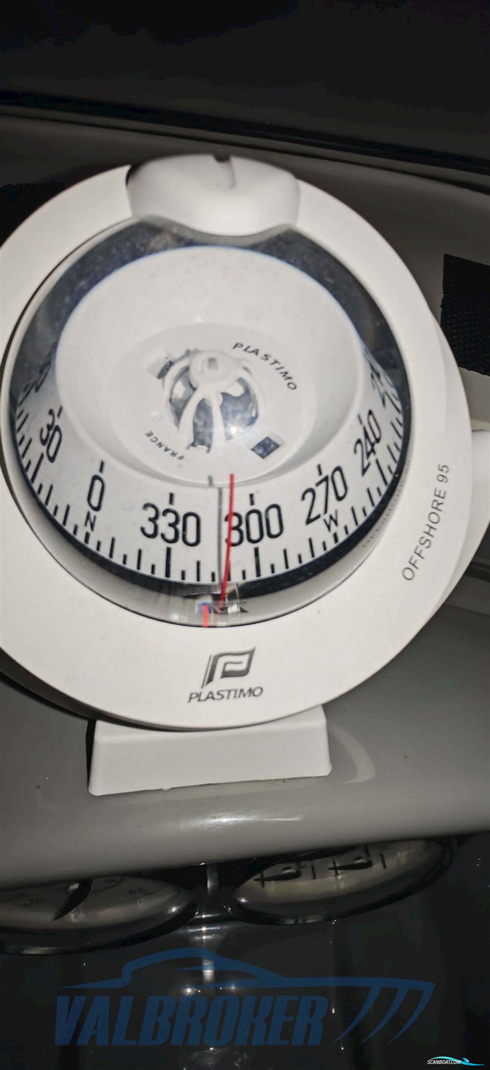 Larson Boats 216 Senza