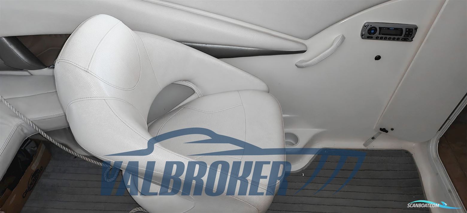 Larson Boats 216 Senza