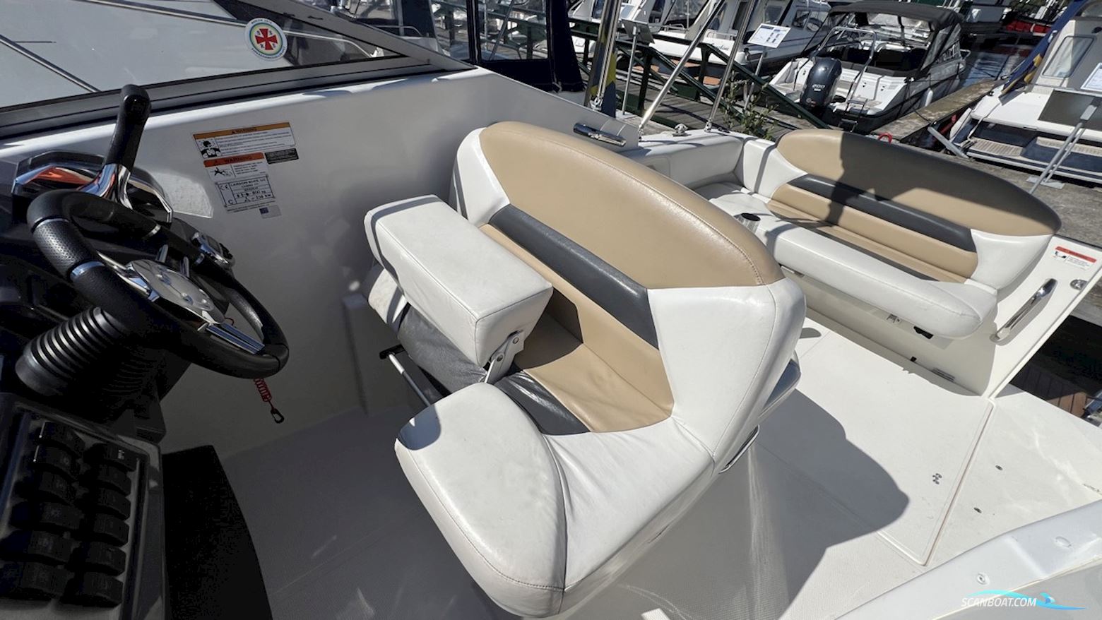 Larson Cabrio 777