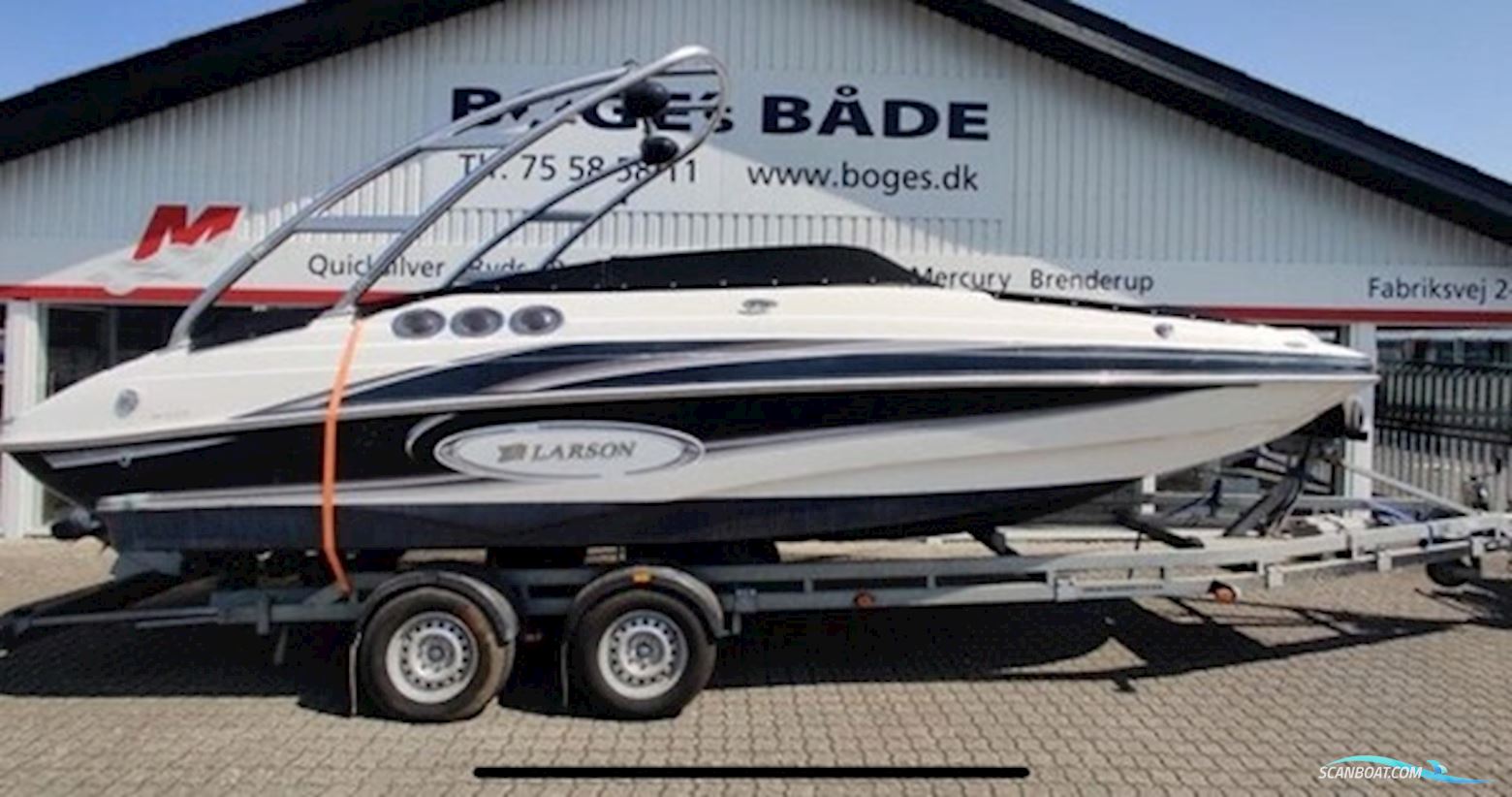 Larson Escape 234 med 260 hk Volvo Penta V8 i/o - Anvisningssalg Motorboten 2009, met Volvo Penta motor, Denemarken