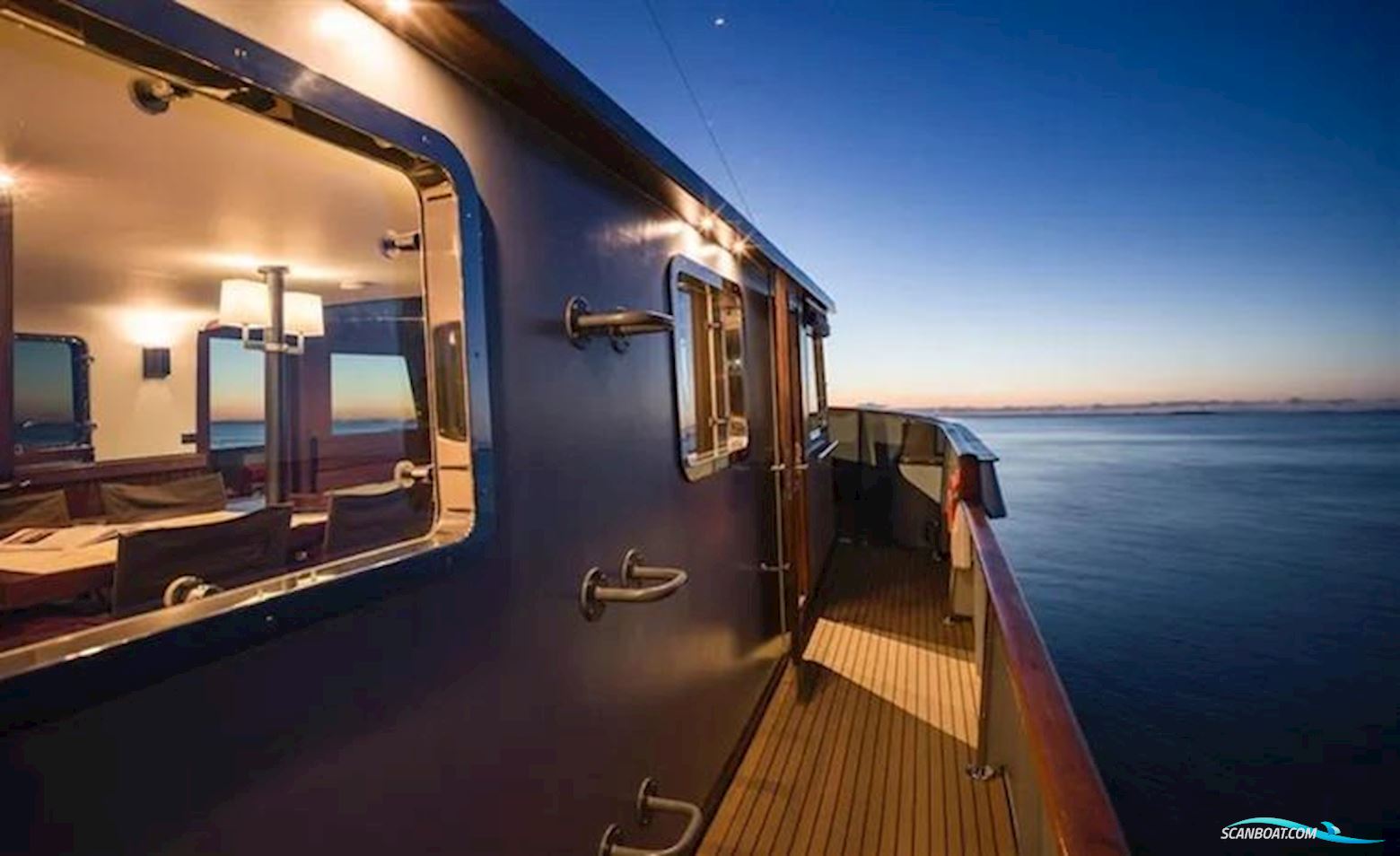 Laurent Giles Tsdmy Gentleman's Motor Yacht