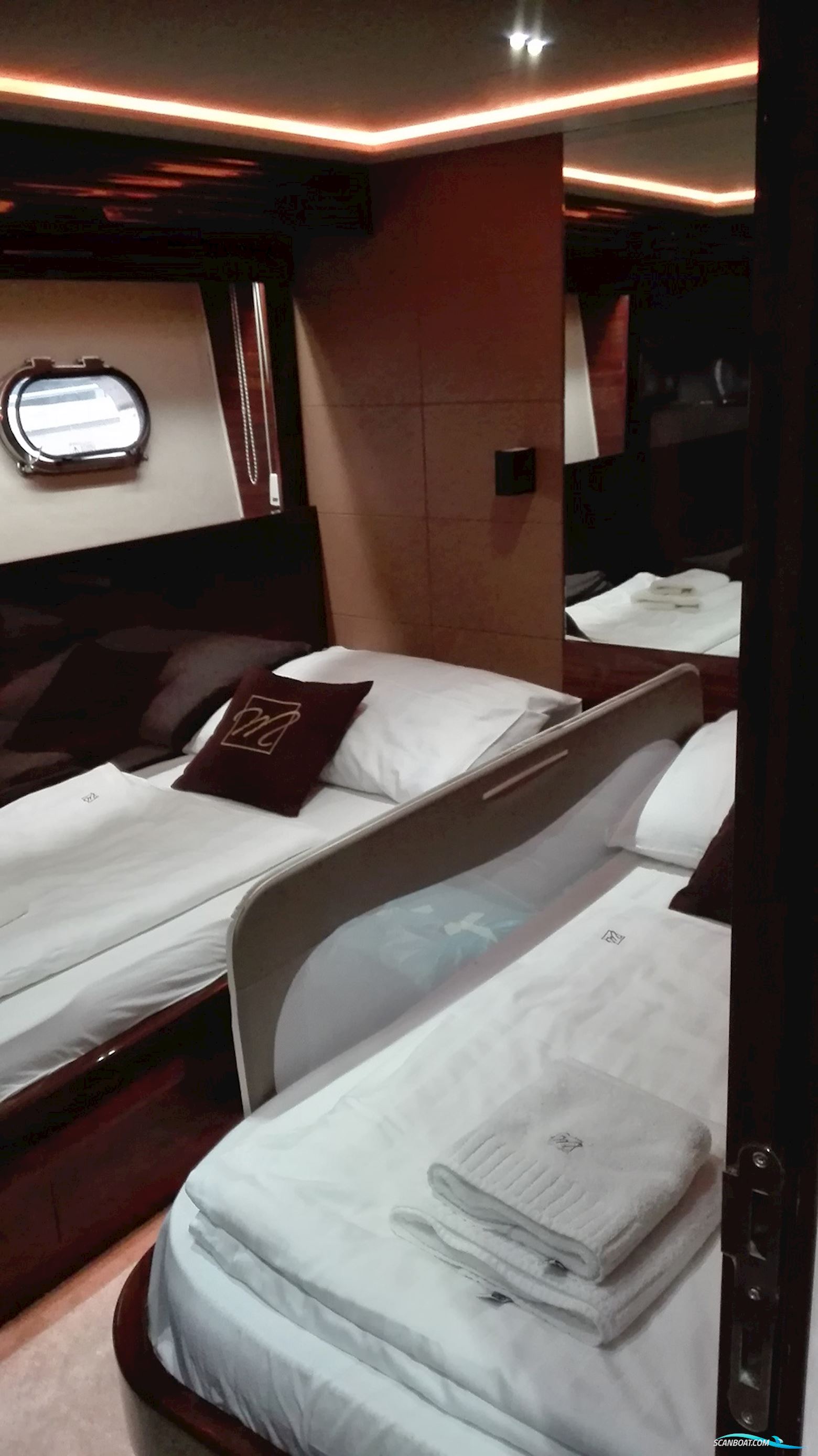 Leonard Yacht Leonard 74