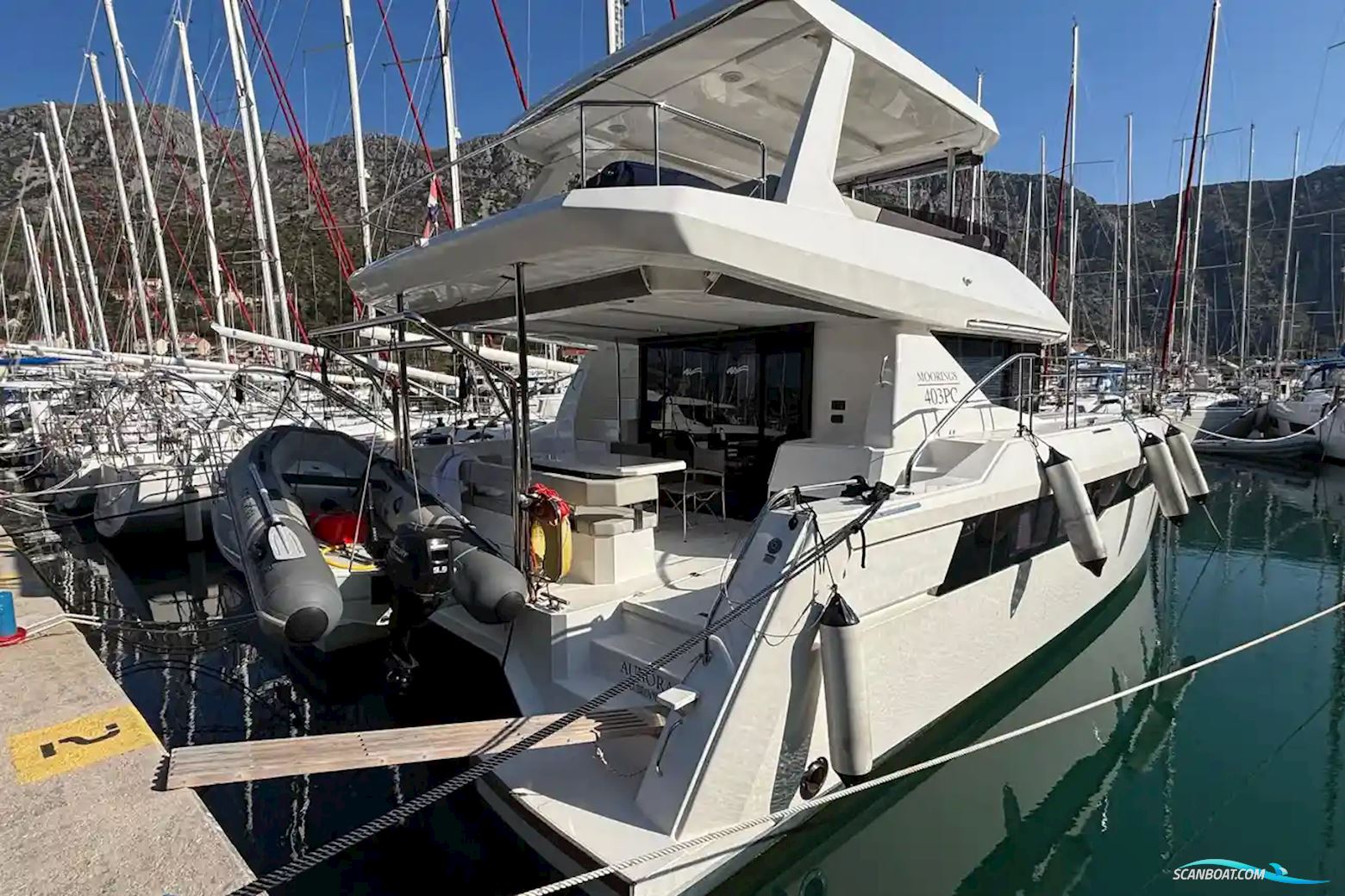 Leopard 40 Powercat