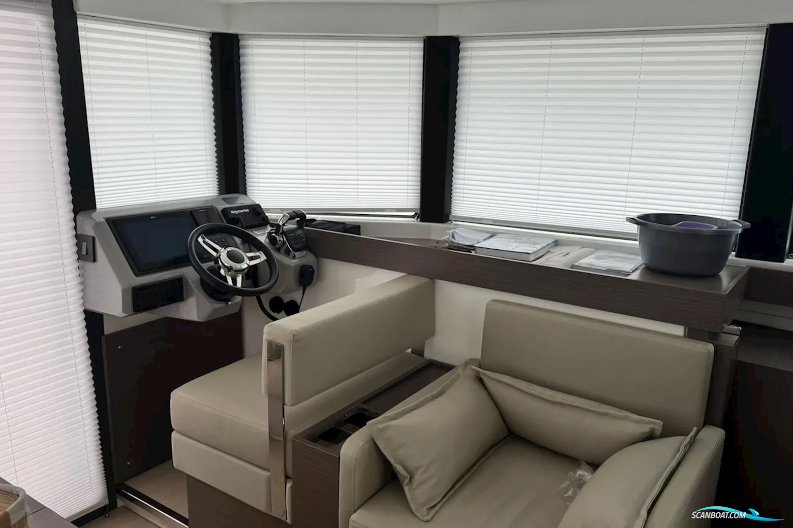 LEOPARD 40 Powercat