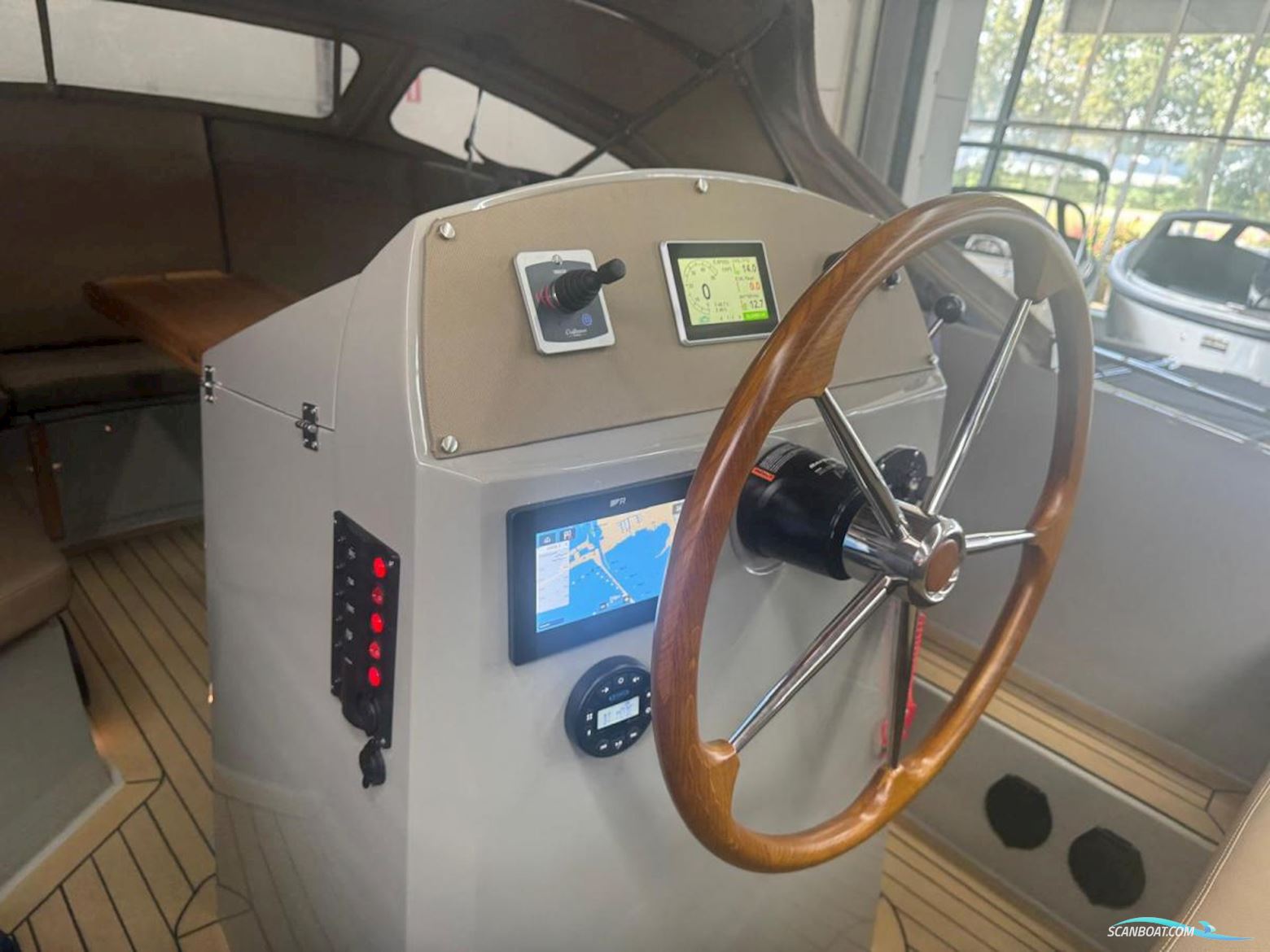 Lifestyle 818 Cabin Life-Style