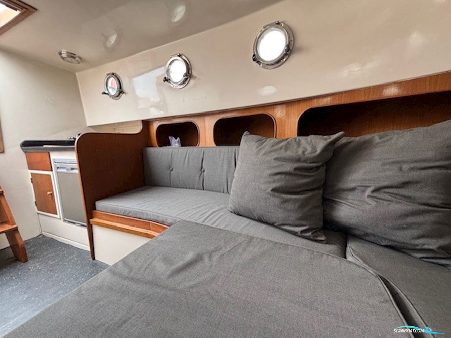 Lifestyle 9.60 Cabin