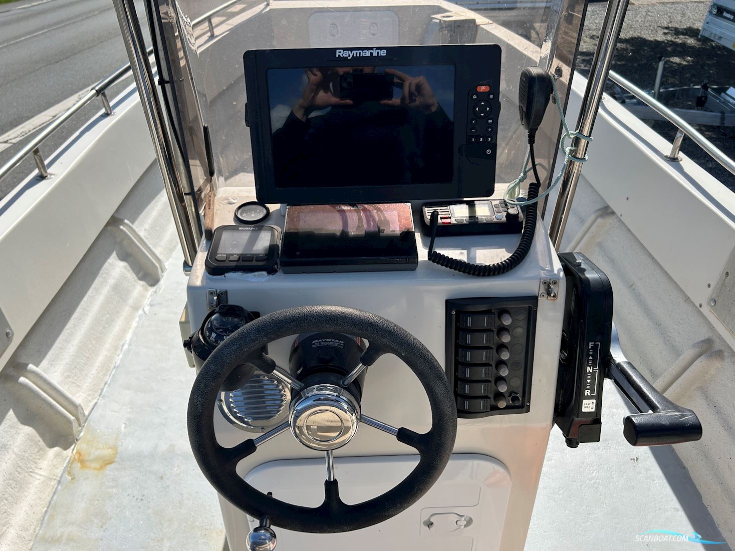Limbo 20 Med Suzuki DF90A
