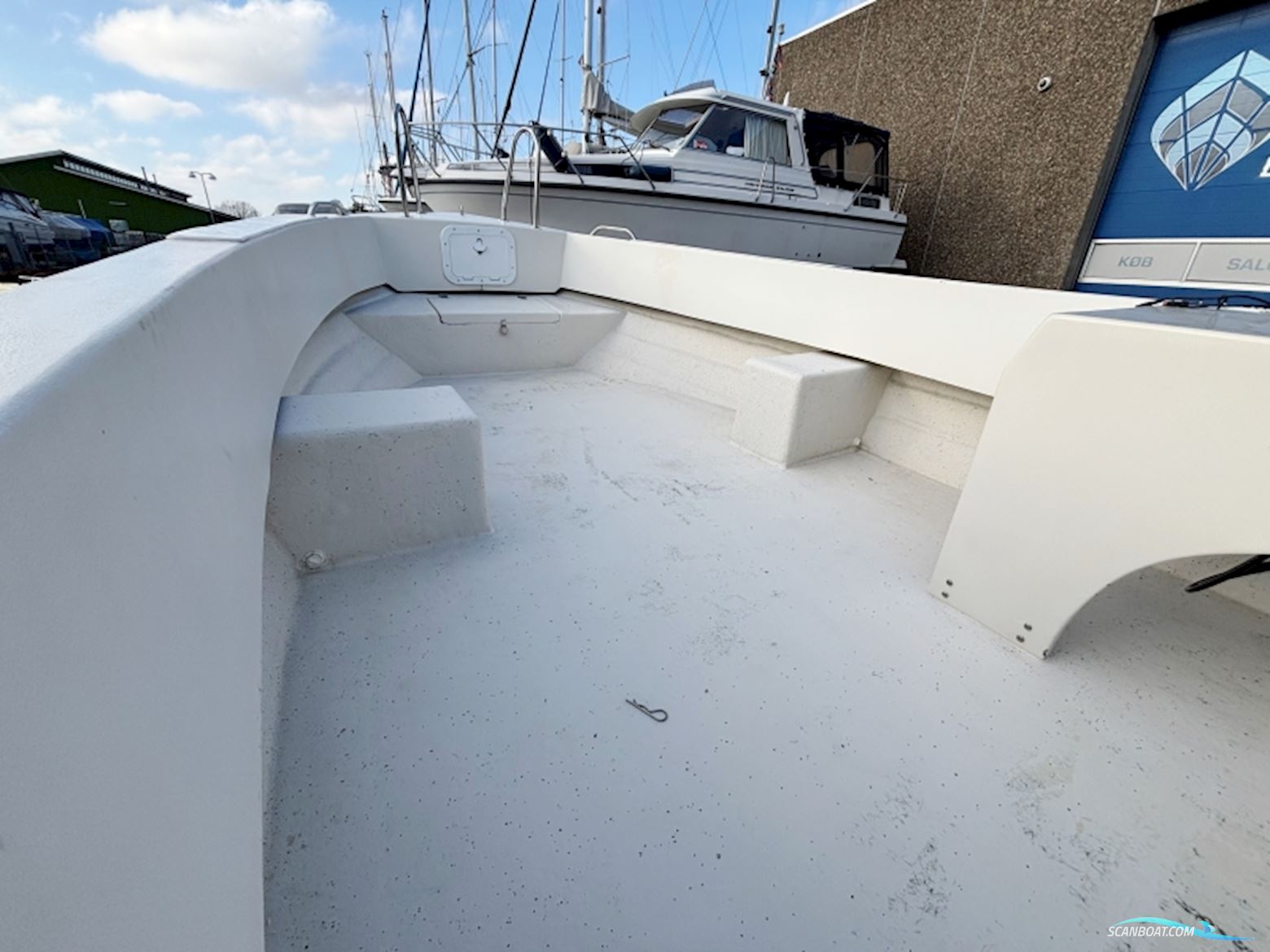 Limbo 5000 Styrepultsbåd