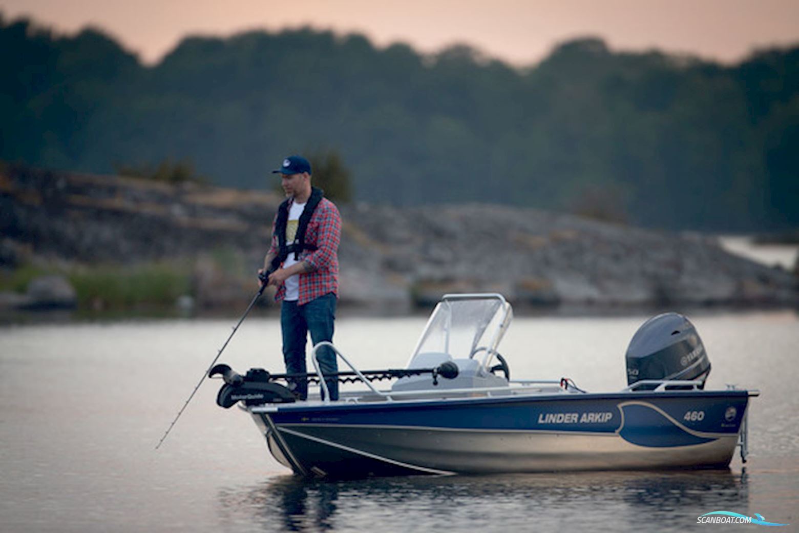 Linder Arkip 460 med 50 hk Mercury-EFI 4 takt og udstyr