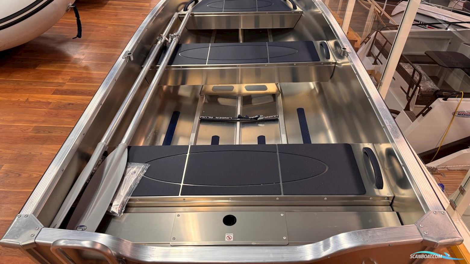 Linder Sportsman 355