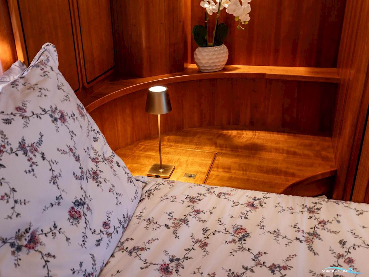 Linssen  Grand Sturdy 500 Variotop