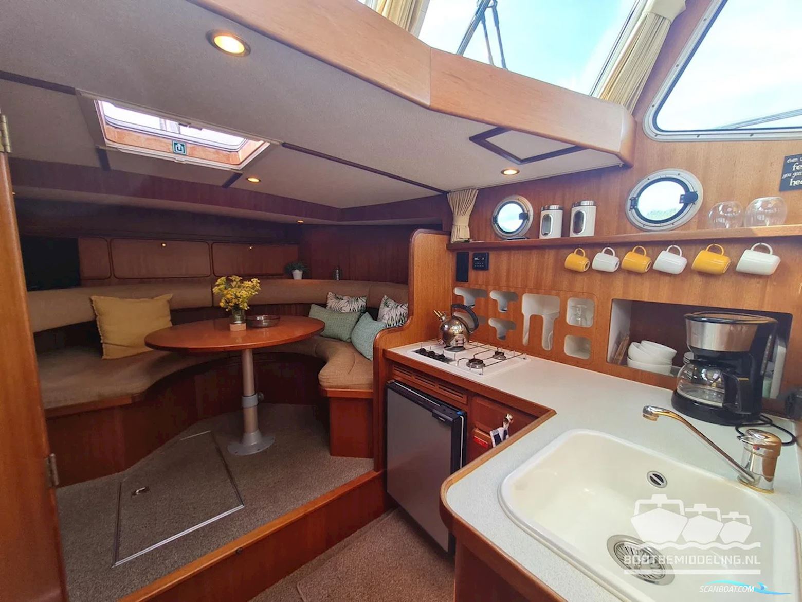 Linssen Dutch Sturdy 320 AC Royal