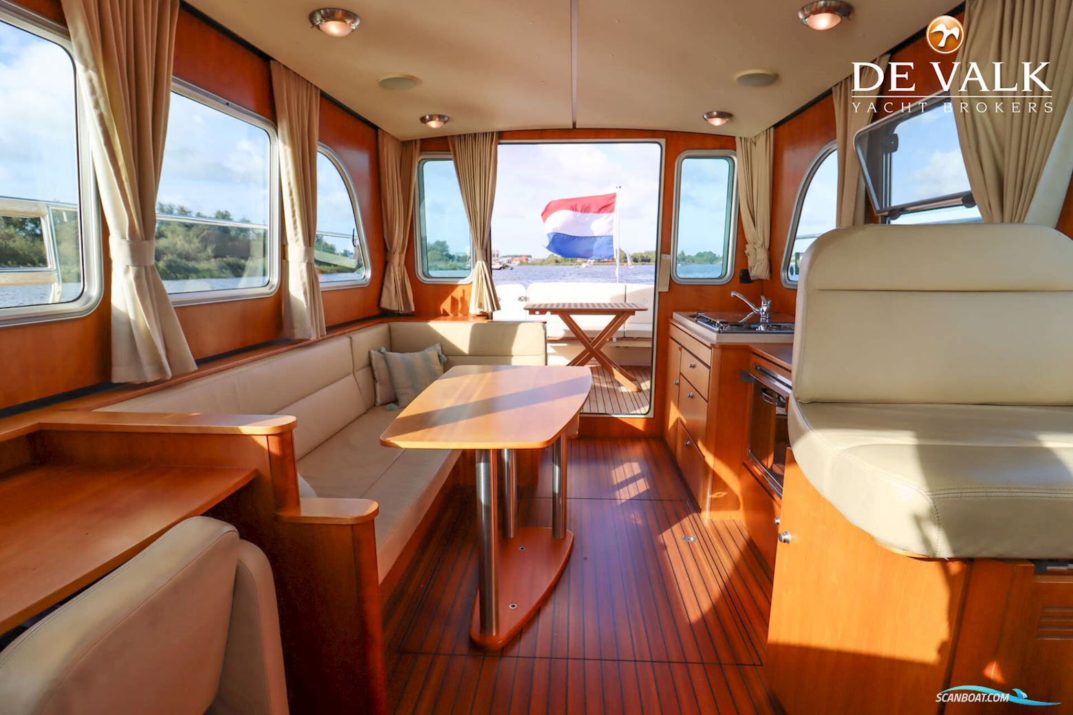 Linssen Grand Sturdy 33.9 Sedan