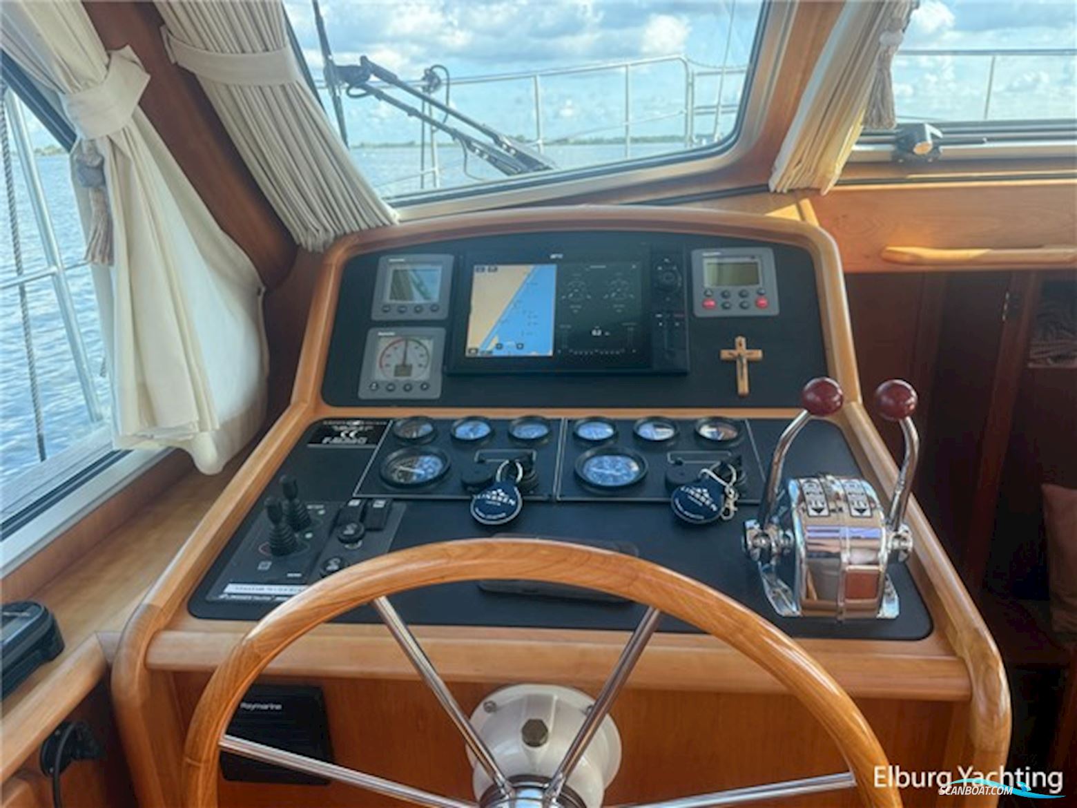 Linssen Grand Sturdy 380 - Sedan