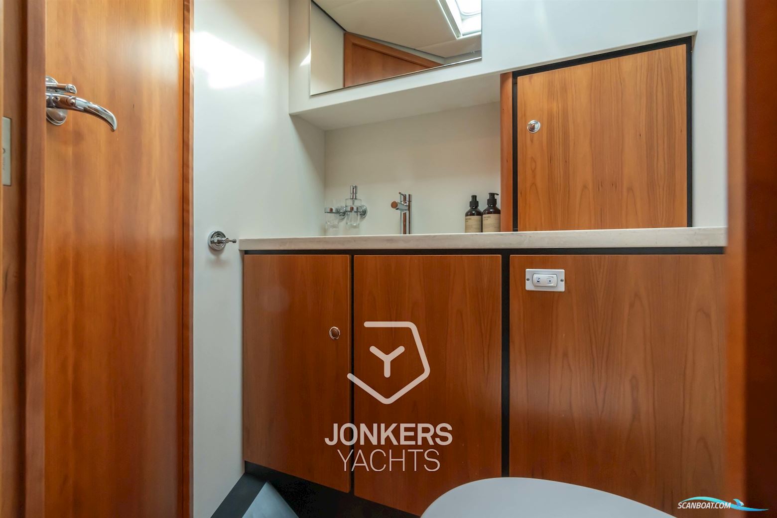 Linssen Grand Sturdy 40.0 AC