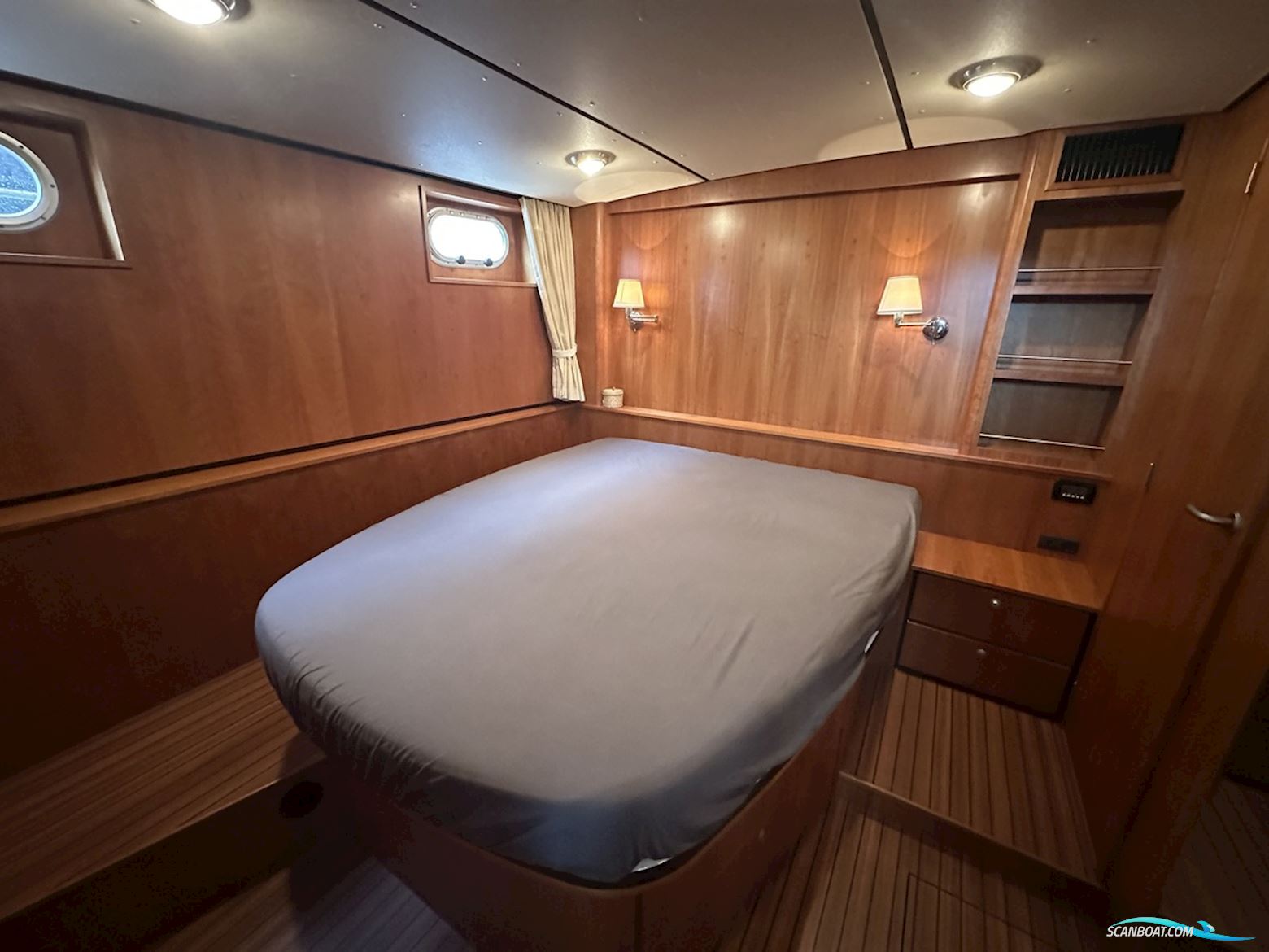 Linssen Grand Sturdy 40.9 AC