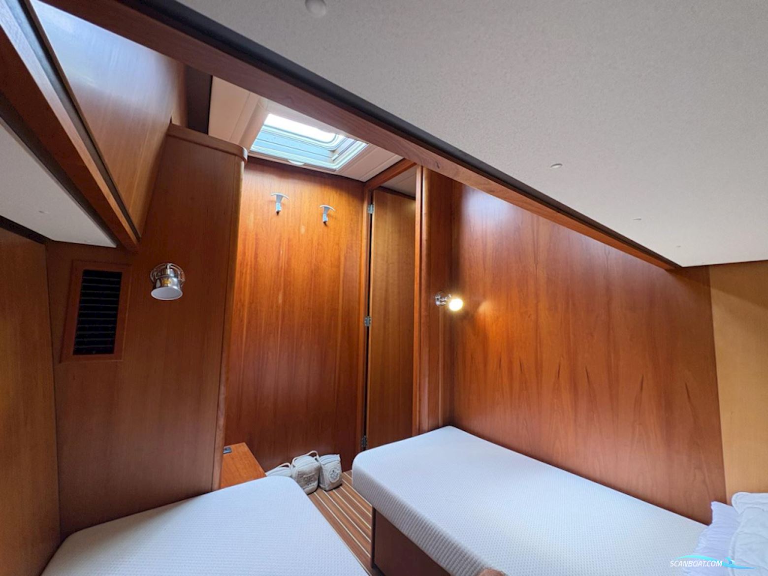 Linssen Grand Sturdy 40.9 AC