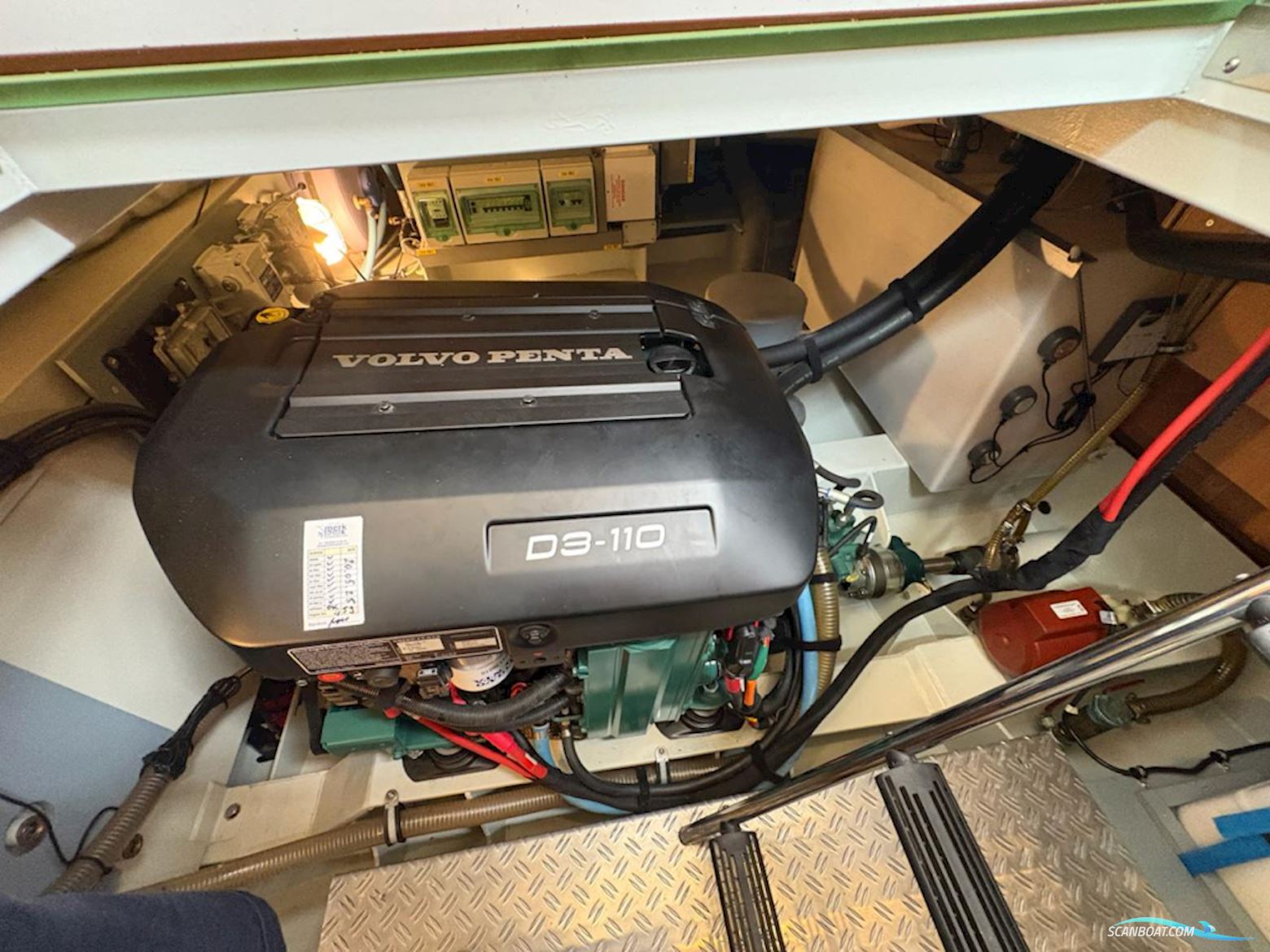 Linssen Grand Sturdy 40.9 AC