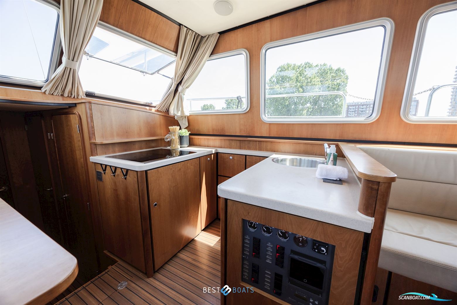 Linssen Grand Sturdy 40.9 AC