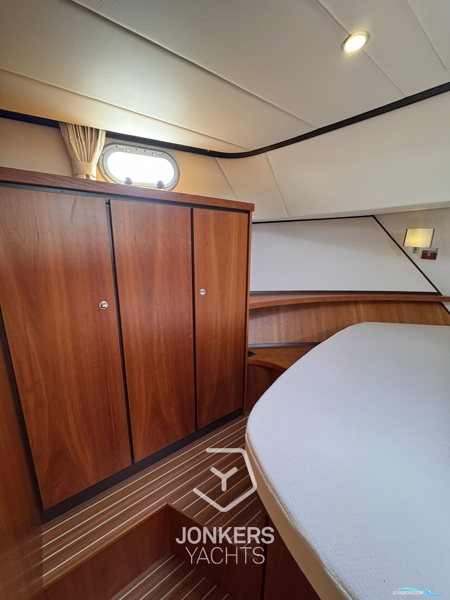 Linssen GRAND STURDY 40.9 AC TWIN "BRILLIANT EDITION"