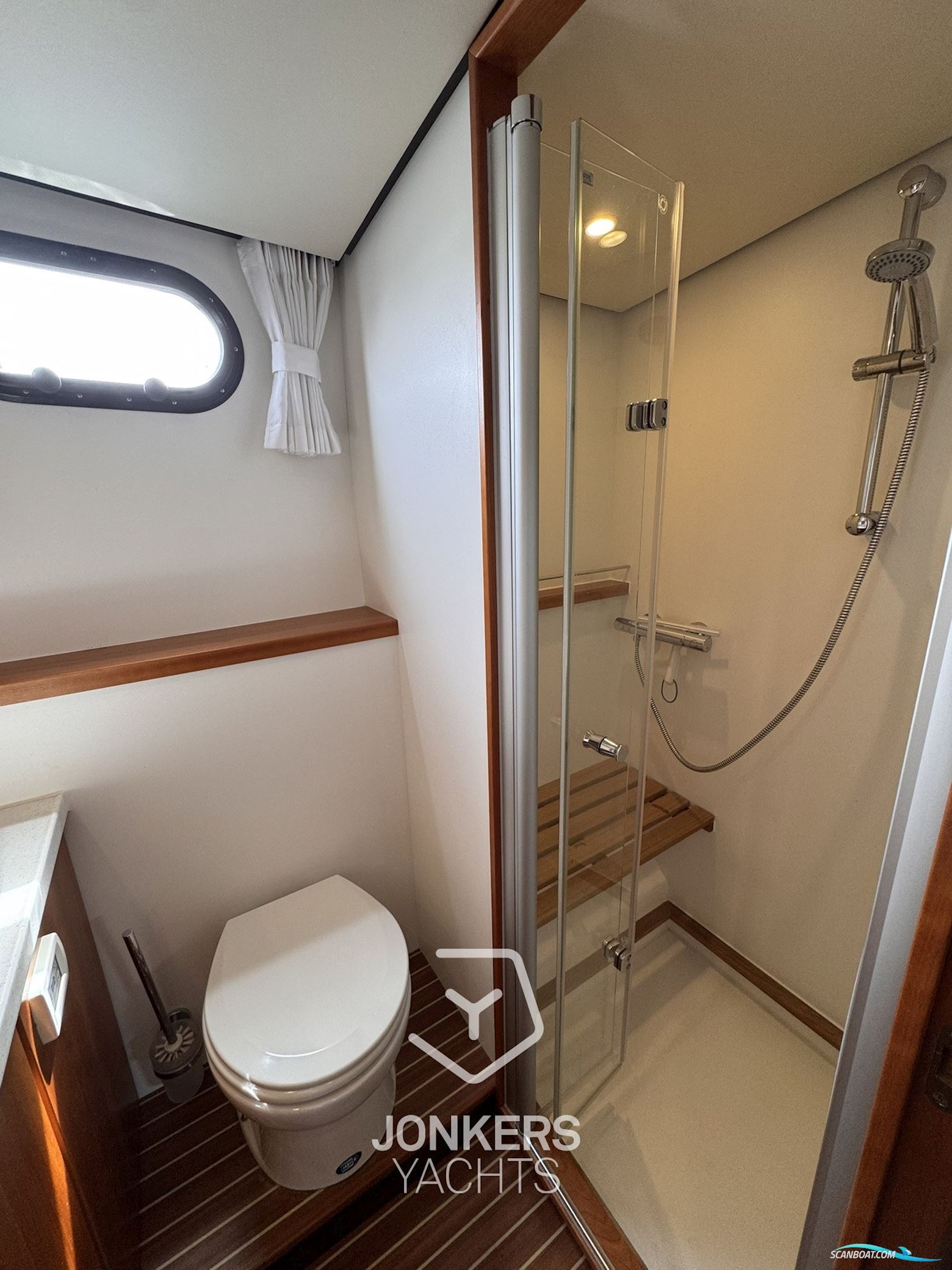 Linssen GRAND STURDY 40.9 AC TWIN "BRILLIANT EDITION"