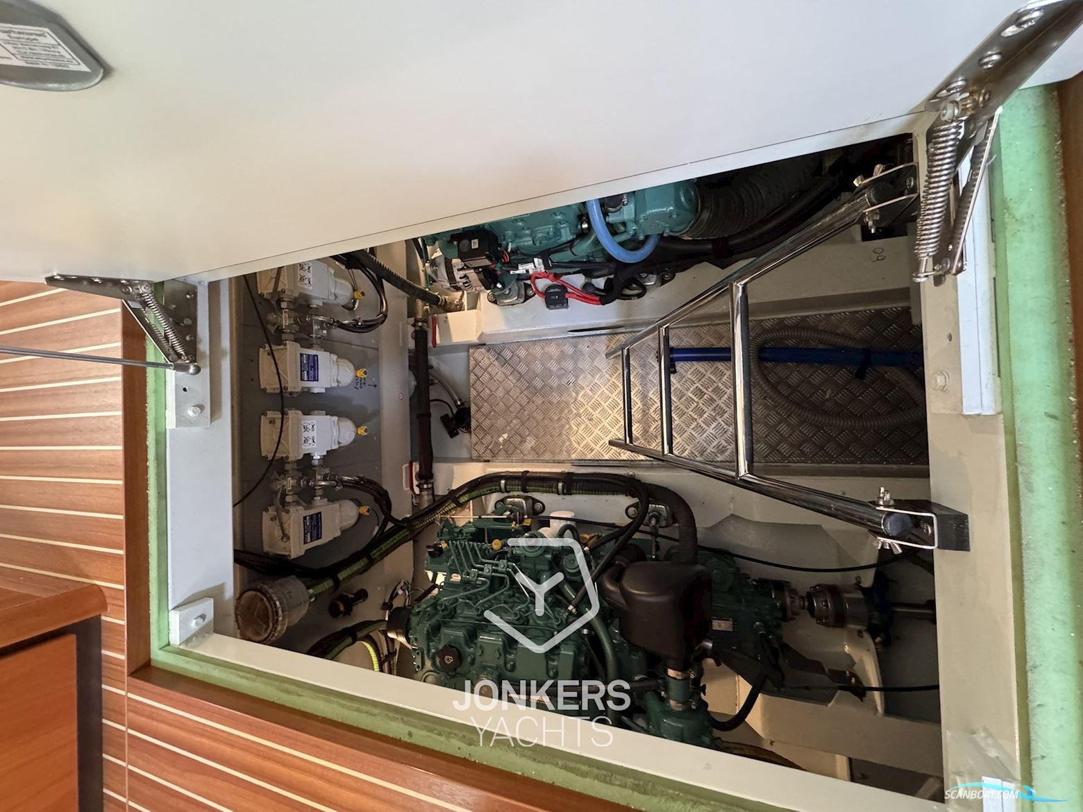 Linssen GRAND STURDY 40.9 AC TWIN "BRILLIANT EDITION"