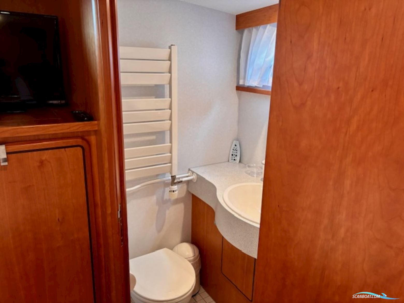 Linssen Grand Sturdy 410 AC Twin