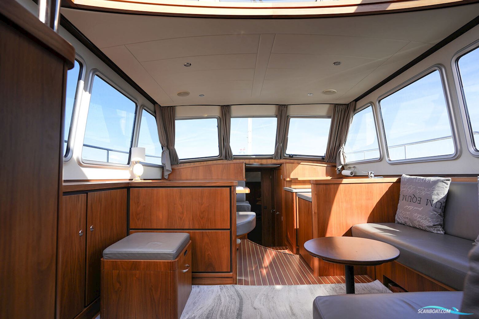 Linssen Grand Sturdy 410 AC Variotop Met Stabilisator