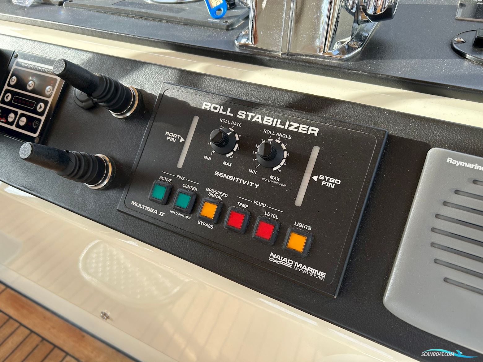 Linssen Grand Sturdy 430 AC MKII Twin Met Stabilizers