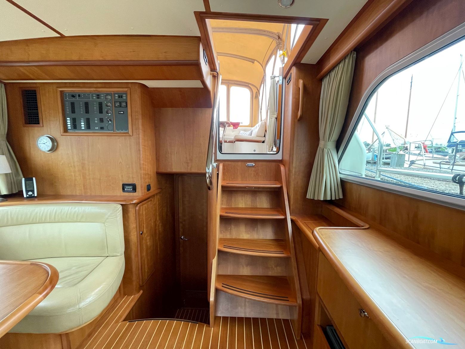 Linssen Grand Sturdy 430 AC MKII Twin Met Stabilizers