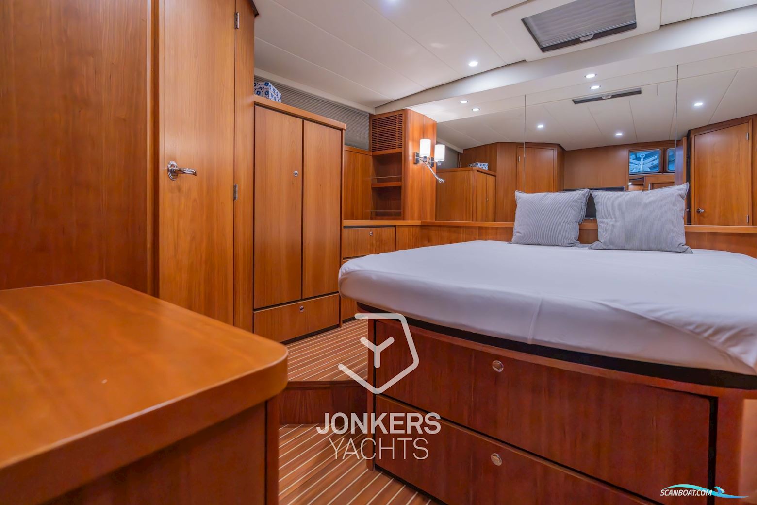 Linssen Grand Sturdy 45.9 AC "Twin"