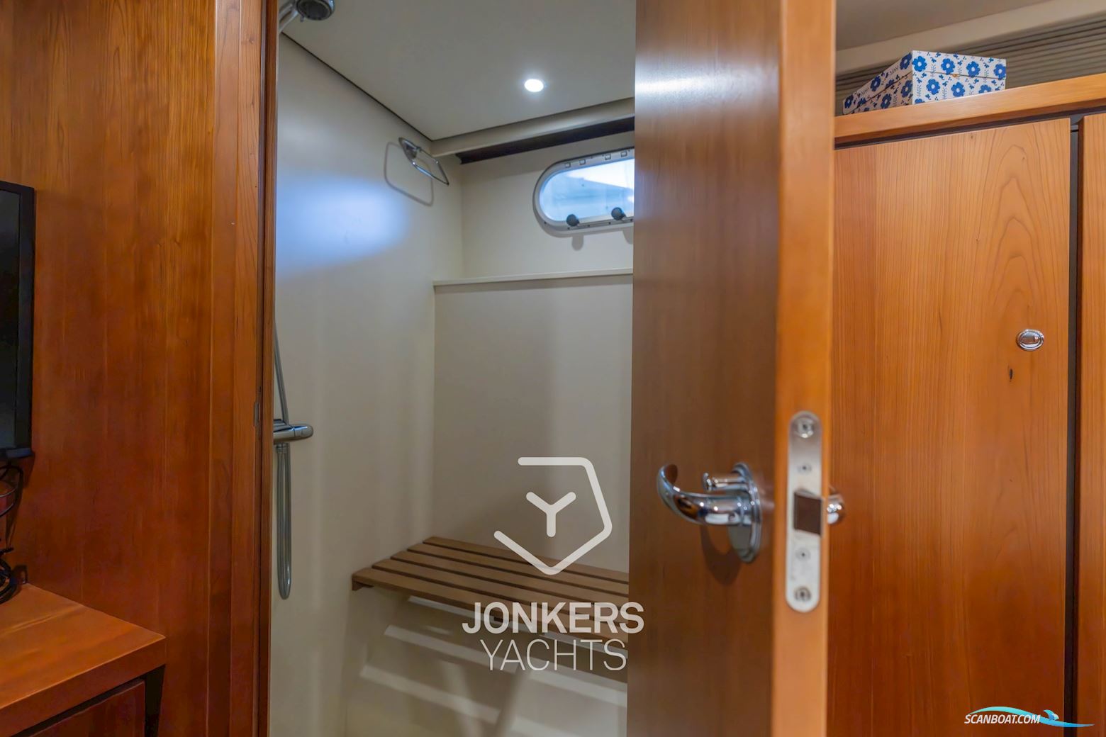 Linssen Grand Sturdy 45.9 AC "Twin"