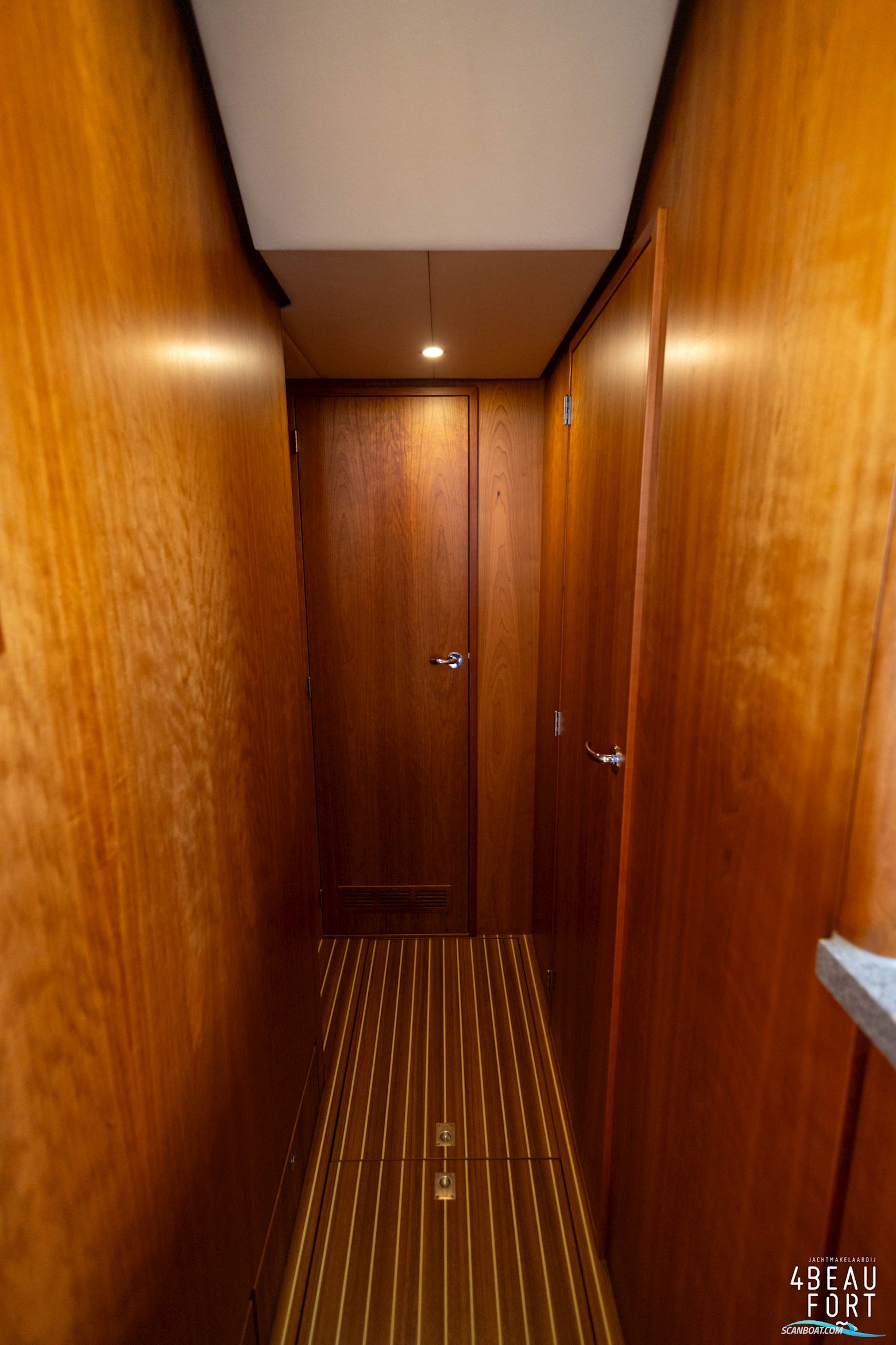 Linssen Grand Sturdy 470 Sedan Wheelhouse Longtop
