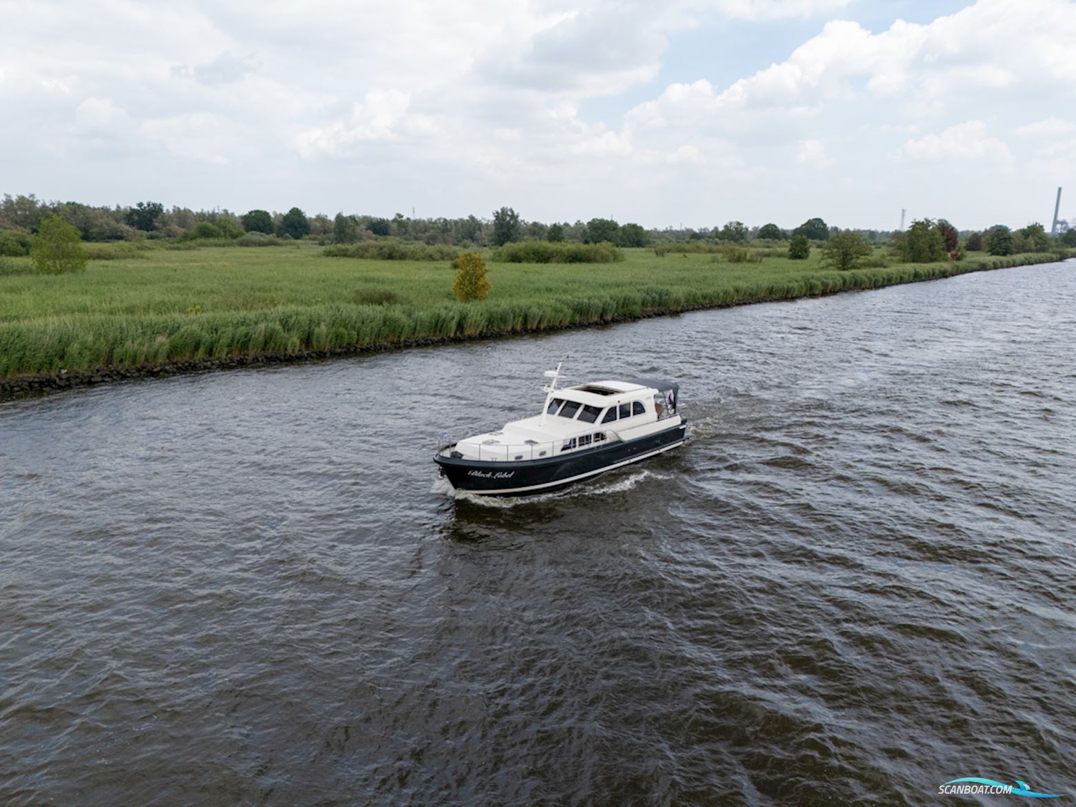 Linssen Grand Sturdy 470 Sedan Wheelhouse