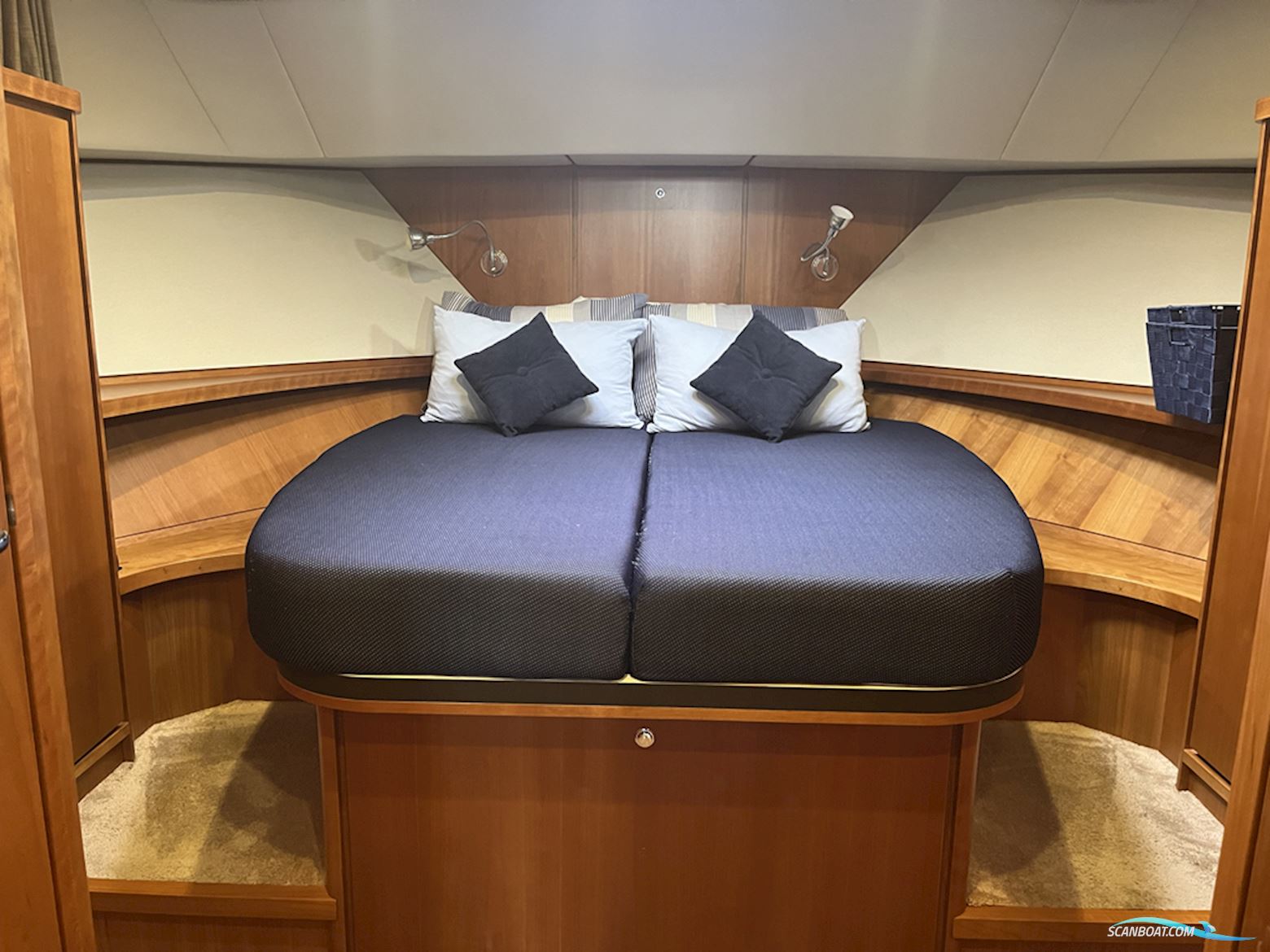 Linssen Grand Sturdy 470 Sedan Wheelhouse