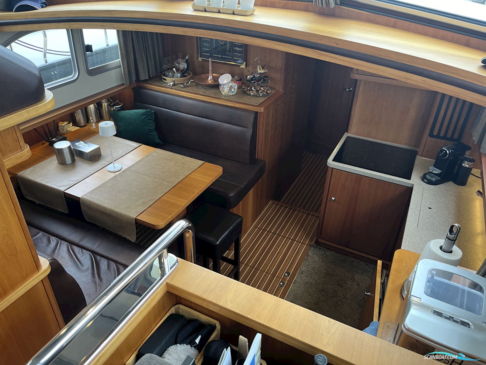 Linssen Grand Sturdy 470 Sedan Wheelhouse