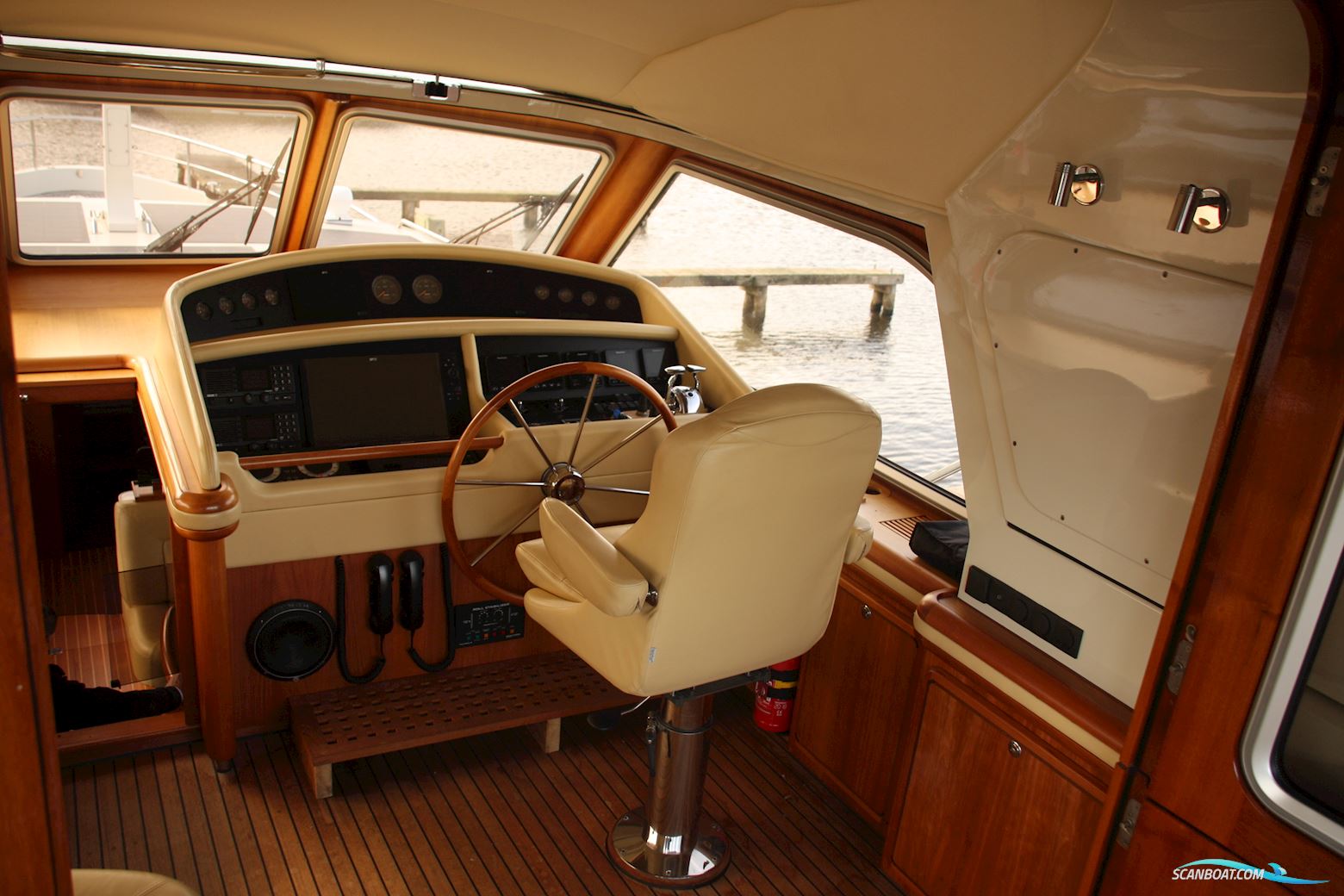 Linssen Grand Sturdy 500 AC Variotop Mark II "Diamond"