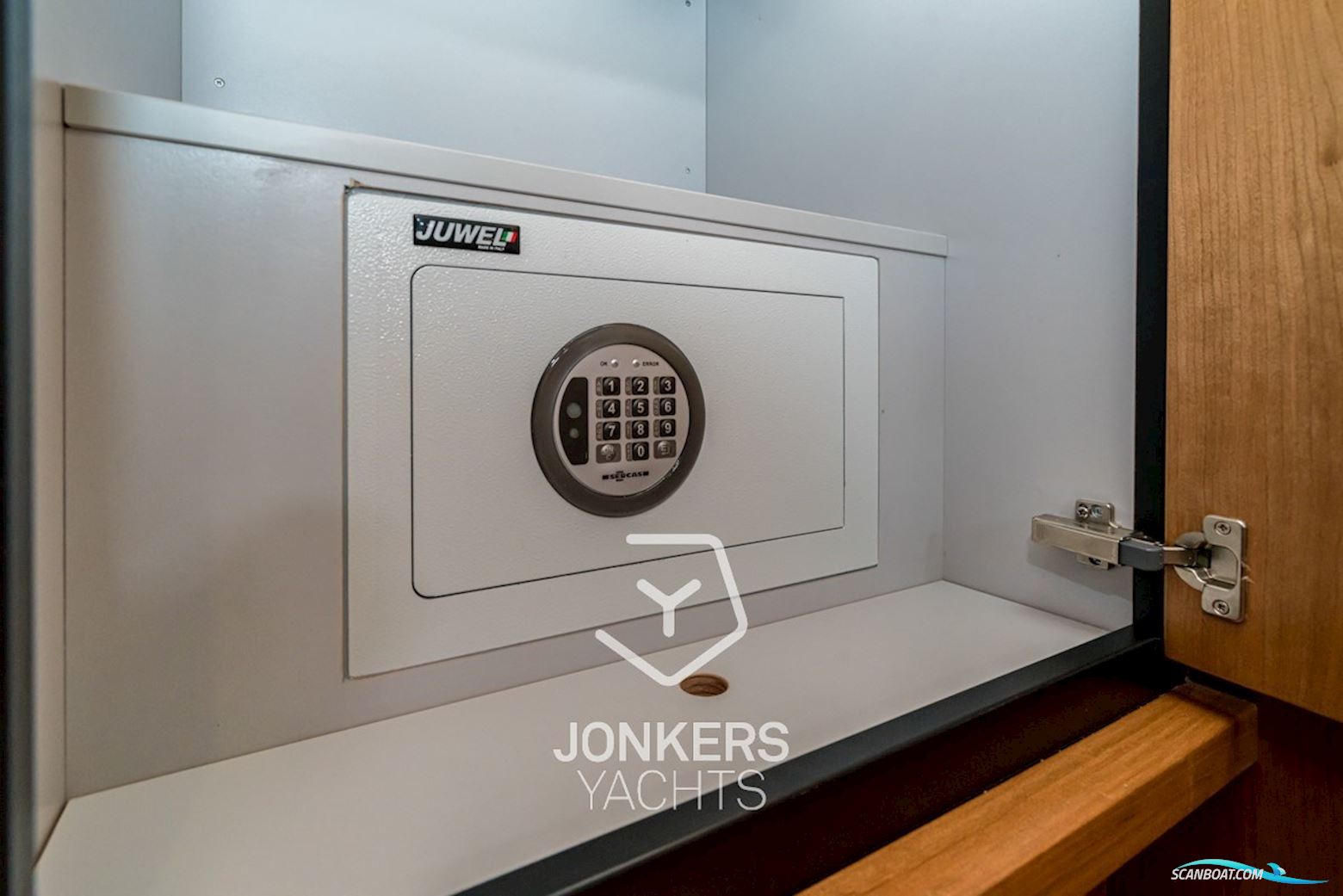 Linssen Grand Sturdy 500 AC Variotop