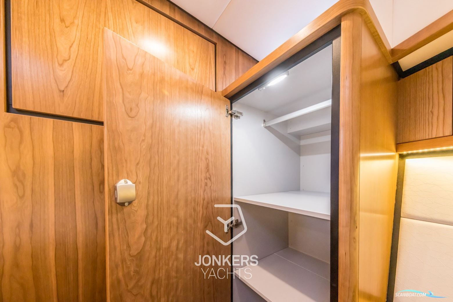 Linssen Grand Sturdy 500 AC Variotop